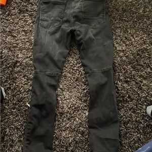 Size 30 black men jeans from zara
